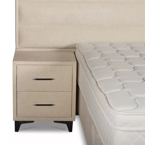 Hazenkamp Cream Bed  (201353)