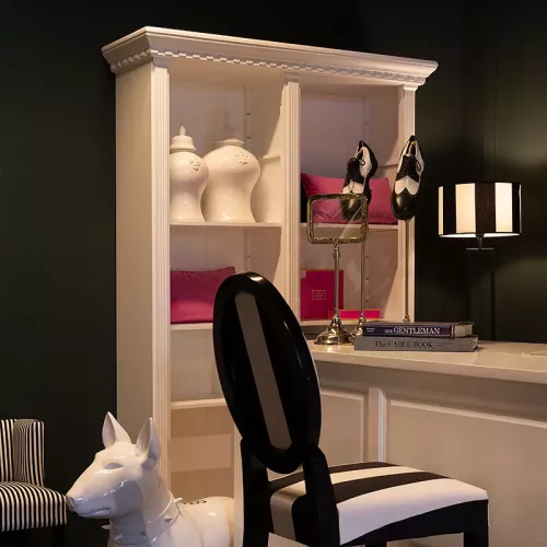 Hazenkamp Cambridge Classic Bookchest  (200036)